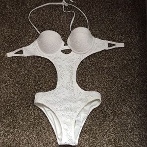 White floral push up bra bathing suit